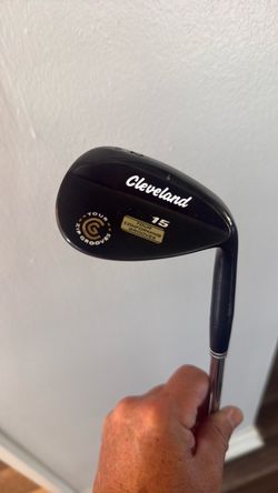 Cleveland 52 degree wedge with Black head