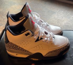 Jordan Son of Mars Low "White/Black/Cement Grey/Gym Red  (Youth) **