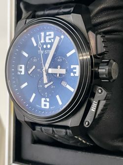 TW STEEL CANTEEN CHRONOGRAPH  MIDNIGHT BLUE/BLACK CASE “NEW”