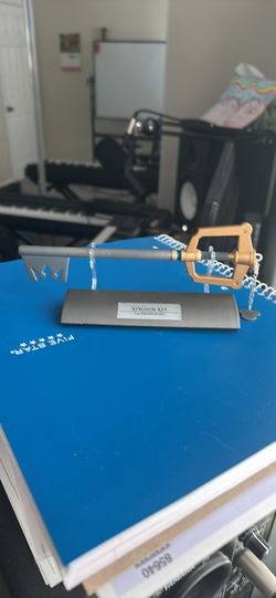 MINI Kingdom Hearts Kingdom Key by Master Arms - Collectors edition, out of box.