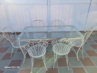Vintage Outdoor Dinning Set