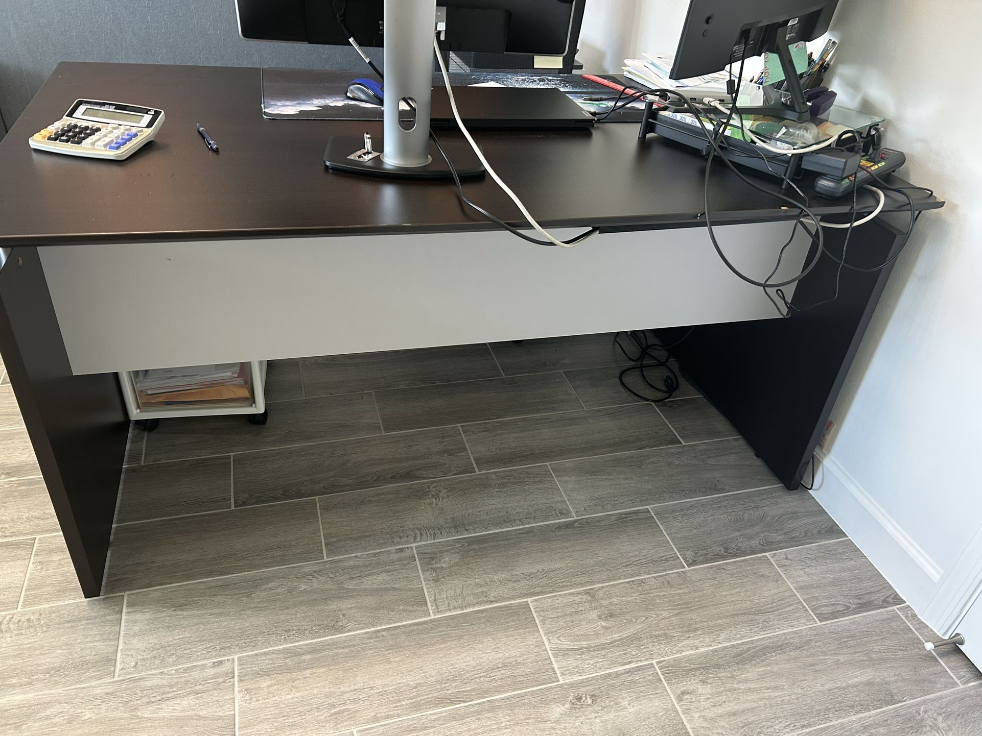 Office Desk