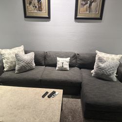 West Elm Urban 2pc Sectional w/Chaise