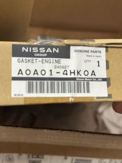 Spark plugs - Q50 OEM