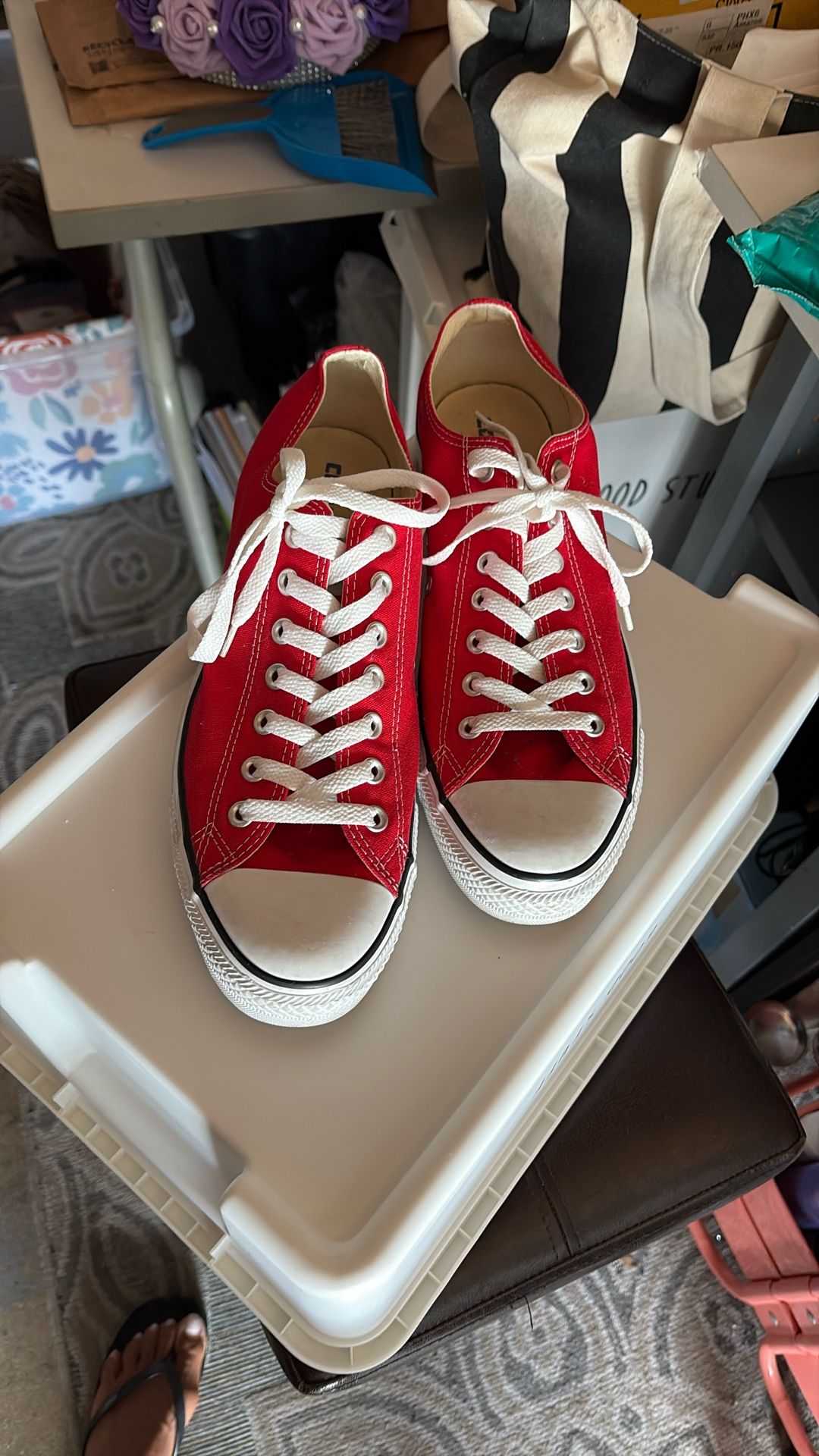 Converse