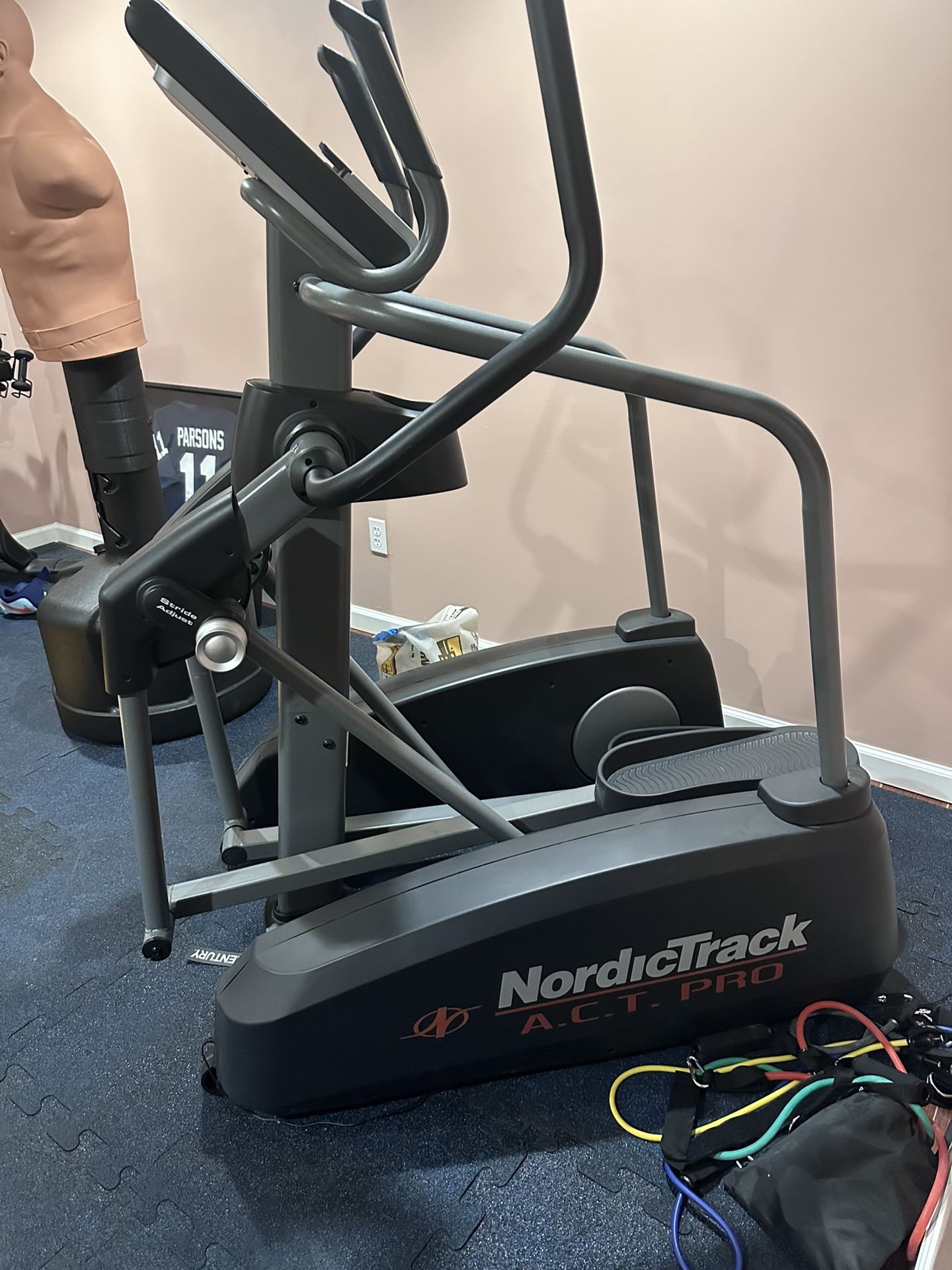 Nordic track ACT pro Elliptical