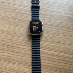 Apple Watch Ultra GPS + Cellular 49mm Titanium Case 