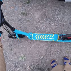 Brand New Non Electric Razor Scooter