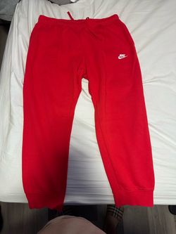 Red Nike sweats/jogger