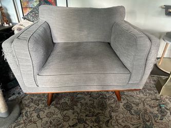 Free Comfy Chair
