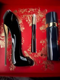 Carolina Herrera