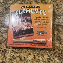 Autograph Bats Miniature Collectors