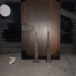 Door Gate, Barn, Door, Metal Frame, Wood Interior, Original Latch, And Lock Two Very Old 3 Foot Hinges
