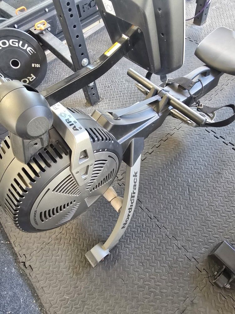 NordicTrack RW500 Rower