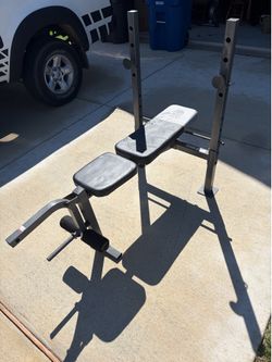 Golds Gym Workout Bench
