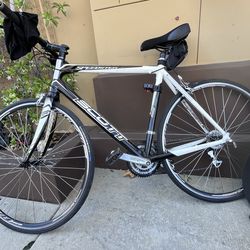 Scott Road Bike