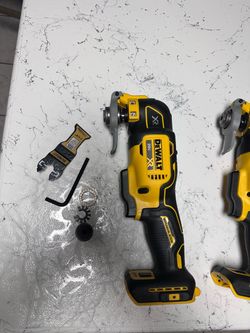 DeWalt 20V Max XR bruslles cordless Oscillating Multi-tool DCS356