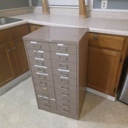 STEELMASTER INDUSTRIAL 20 DRAWER CABINET 
