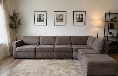Sectional couch