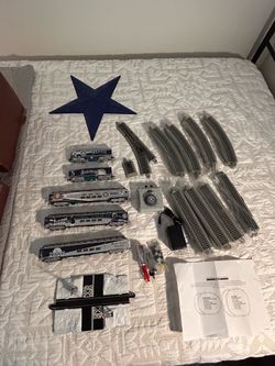 SEATTLE MARINERS COLLECTORS TRAIN SET - HAWTHORNE VILLAGE
