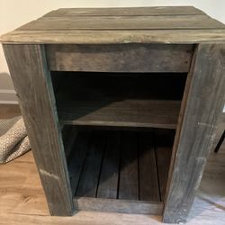 Solid Wood End Table 