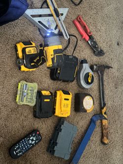 DeWALT Drill, 4 Batteries & other tools