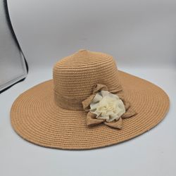 Women's Wide Brim Solid StrawBeigeSunHat w/Flower
