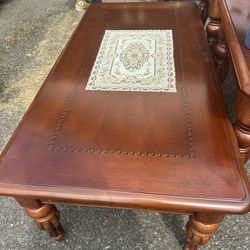 Coffee Table W/ End Tables