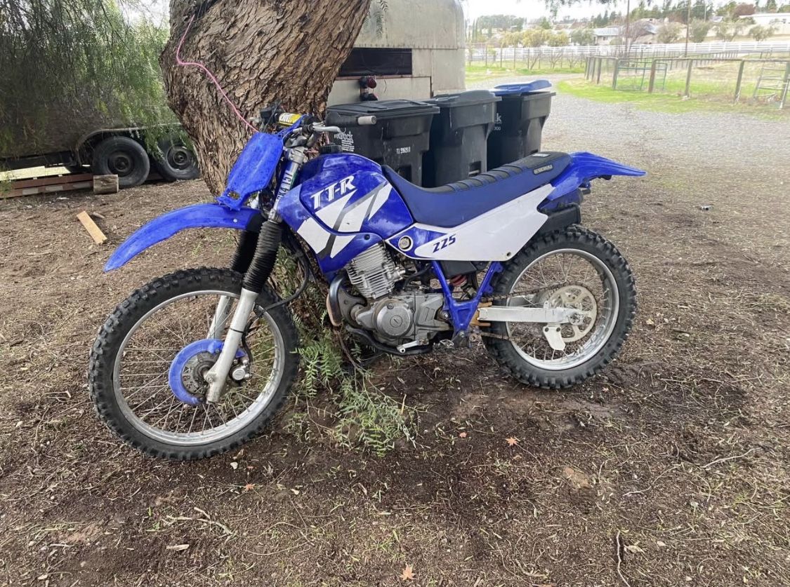 2002 TTR 225 - $1200 Obo