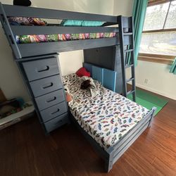 Kids Bunkbed Desk