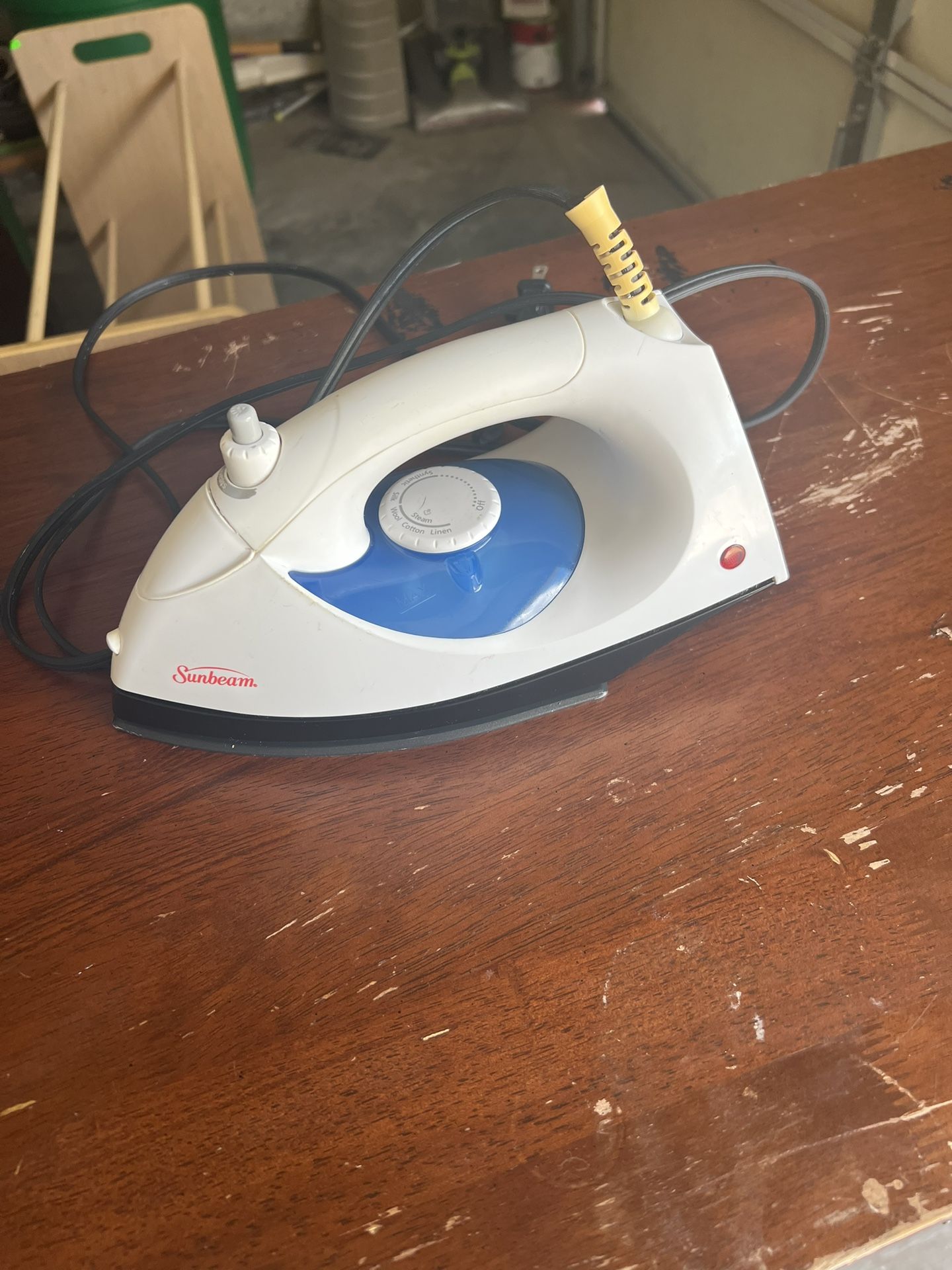 Sunbeam Iron Box