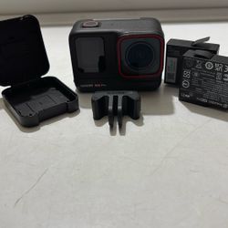 Insta360 Ace Pro