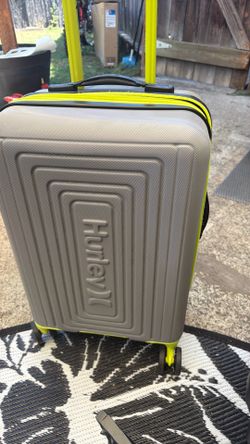 Hurley luggage carry-on