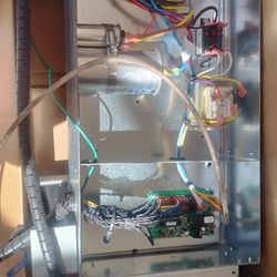 Spa hot tub control panel switch box 220v 
With switch box air push used power box 