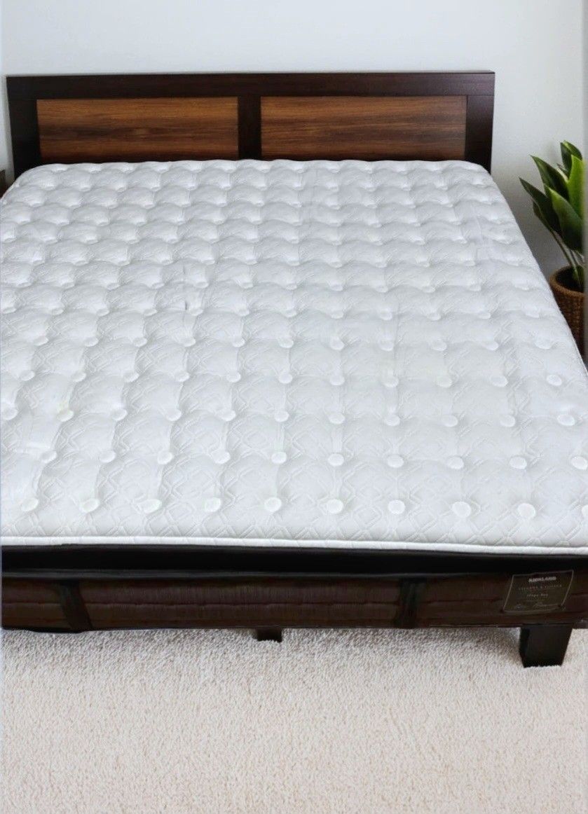 Newer King Stearns & Foster 14" Pillowtop Mattress, Boxsprings and Metal Bed Frame