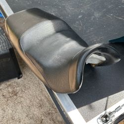 2004 Suzuki V strom Seat OEM