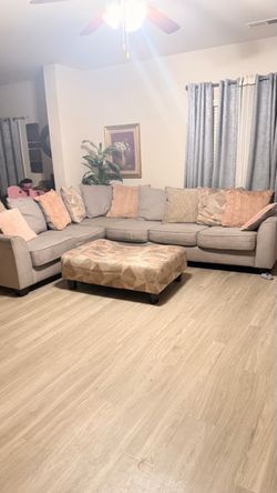 Gray Fabric Sectional Sofa with Ottoman