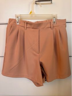 32 Cool Lightweight pull on shorts/ Small