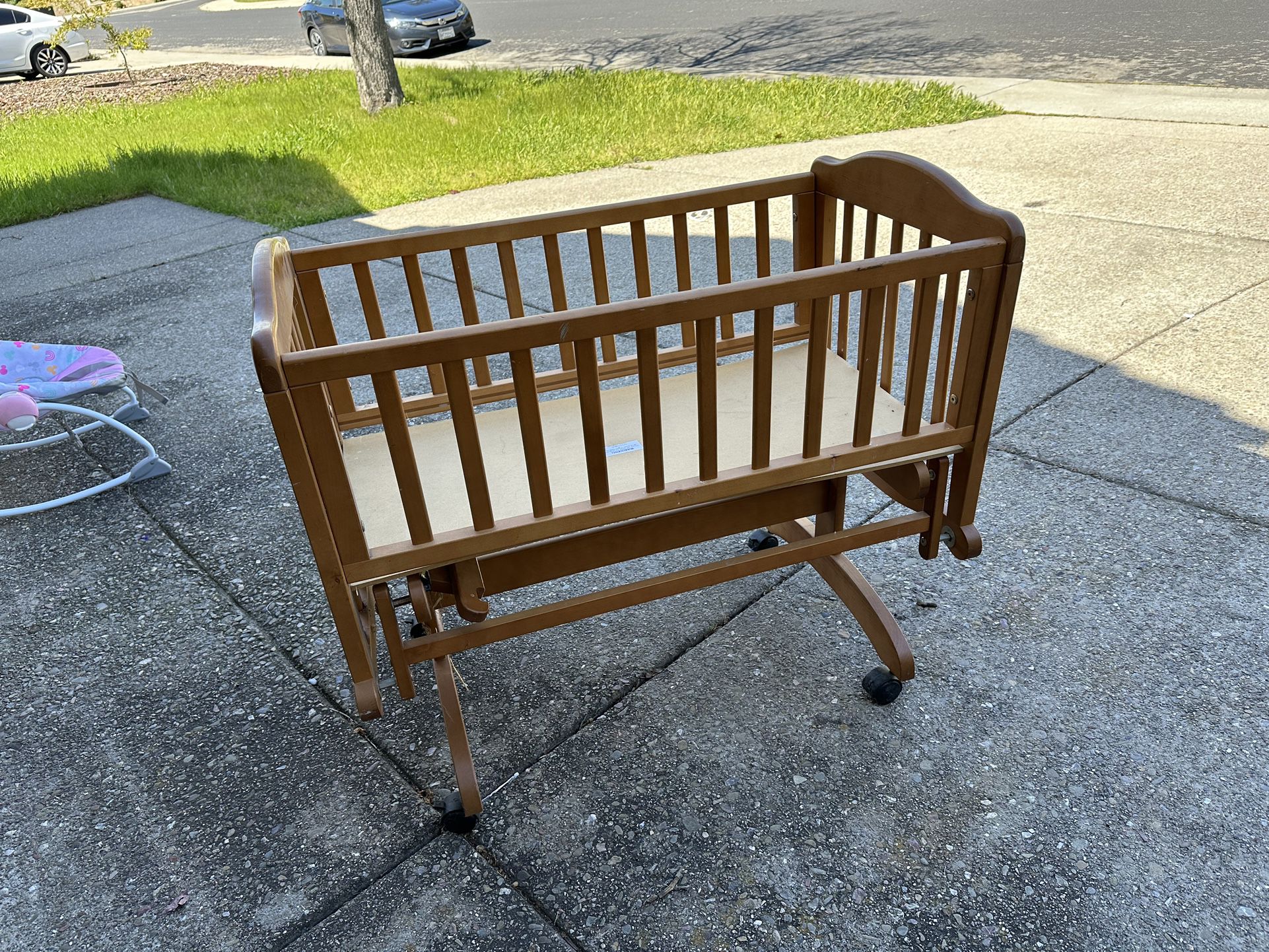 Old School Rocking Crib For Baby