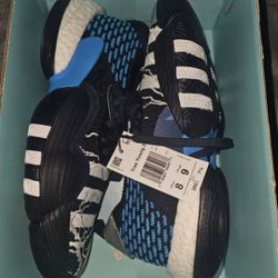 New Mens Adidas Shoes Size 8