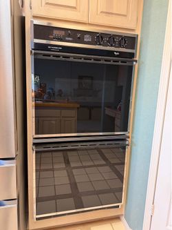 Double oven clean works great remodel
