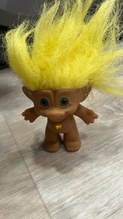 Vintage Ace Novelty 3” Treasure Troll Doll Yellow Hair