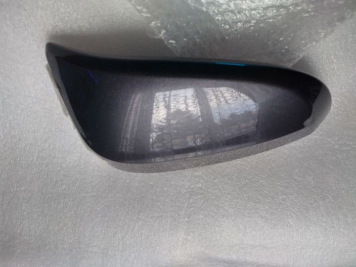 Right Side Door Mirror Cover 2016- 2018 Toyota RAV4 XLE