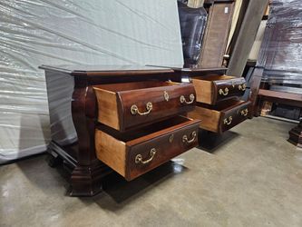 Set Of Two Night Stands
