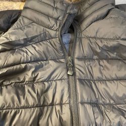 SWEATER VEST SIZE M MENS