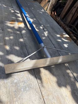 Marshalltown All-Aluminum Concrete Placer