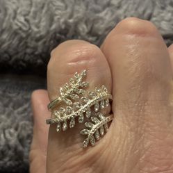 Fashion Ring - Size 8