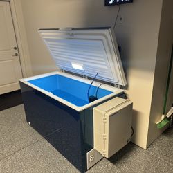 Cold Plunge - Ice Bath