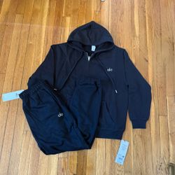 Alo set size medium brand new