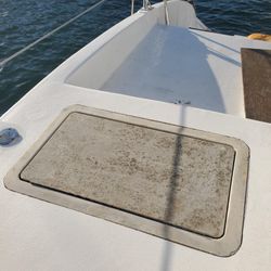 Fiberglass Boat Hatch for Deck, Transom, Baitwell, Hatch 24x14"